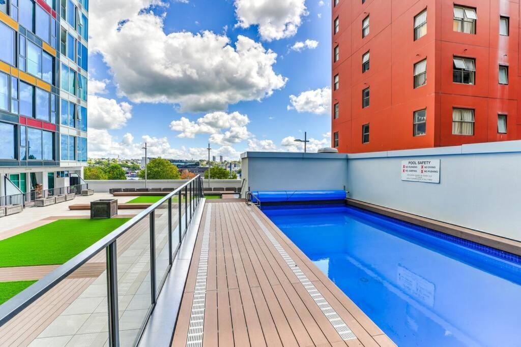 Zen - Patio & Pool Apartment Auckland